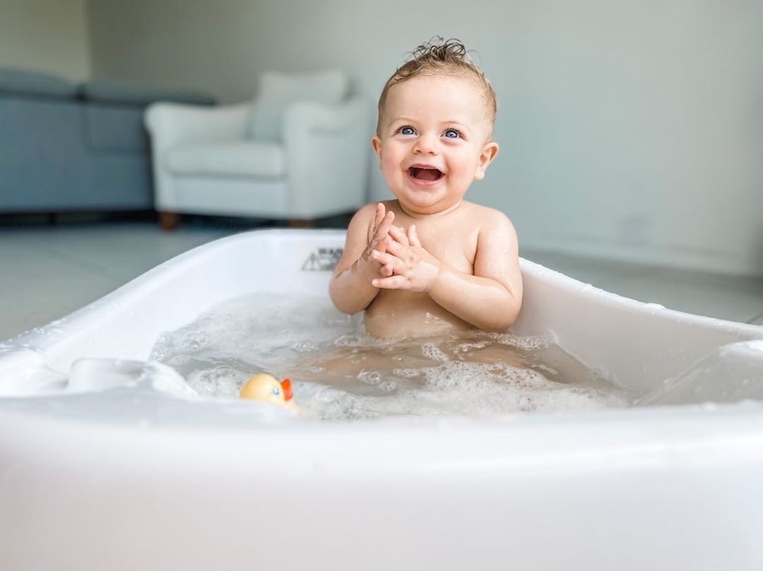 aquascale bath stand