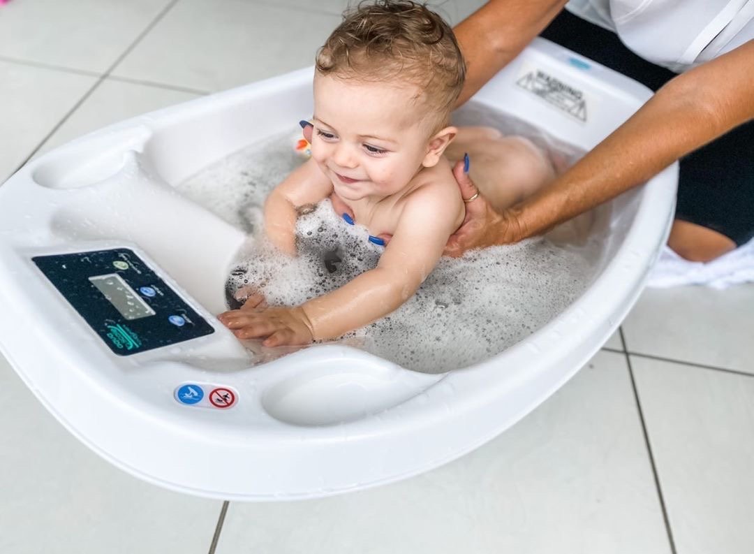aquascale bath stand
