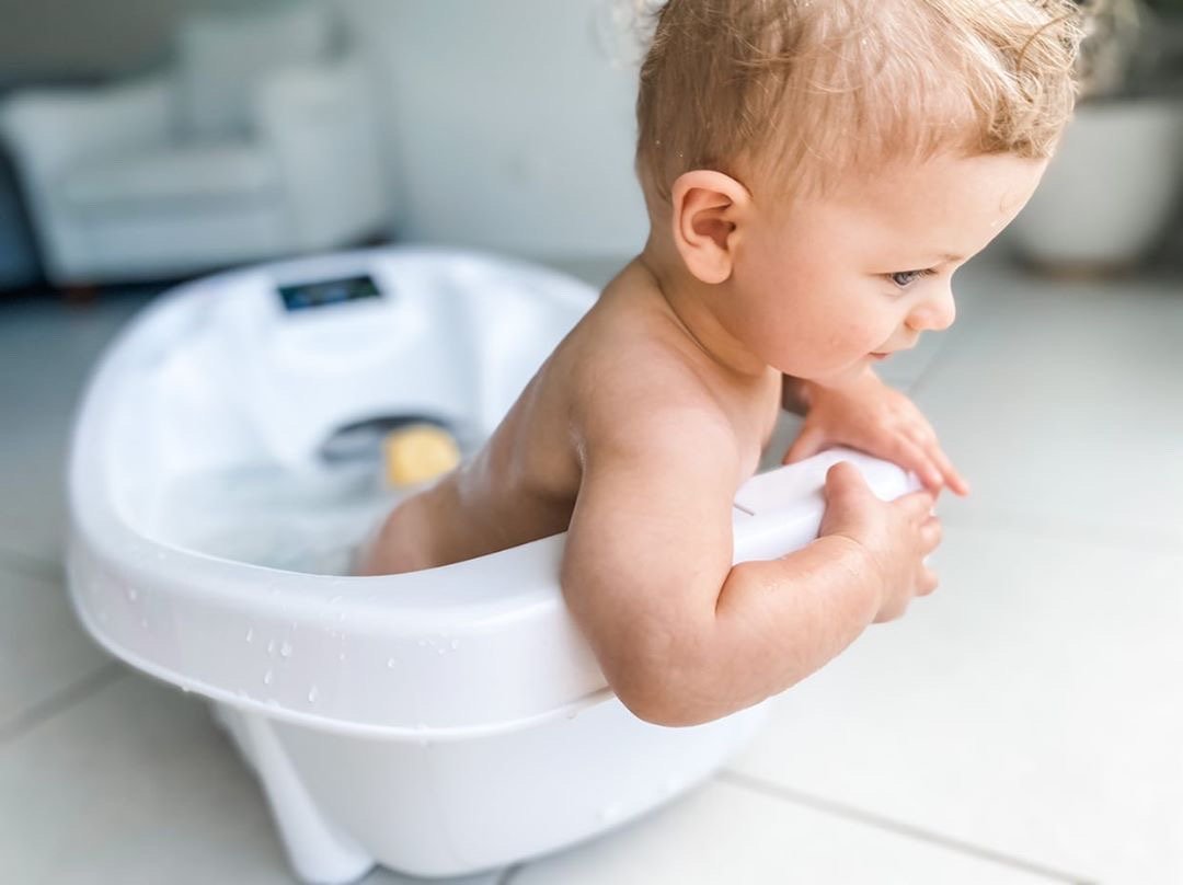aquascale bath stand
